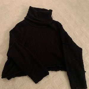 FREE PEOPLE CROPPED, OVERSIZED, KNIT TURTLENECK